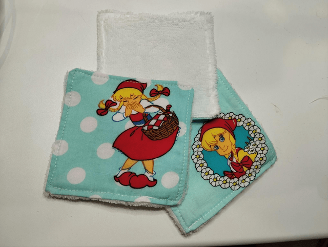 Lot de 5 lingettes nettoyantes Le petit chaperon rouge 