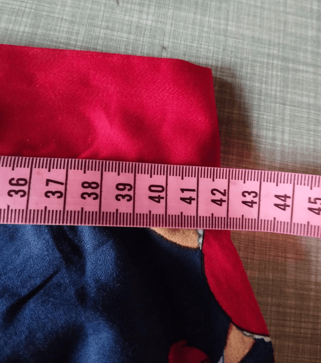 Jupe Modèle Le petit chaperon rouge T42