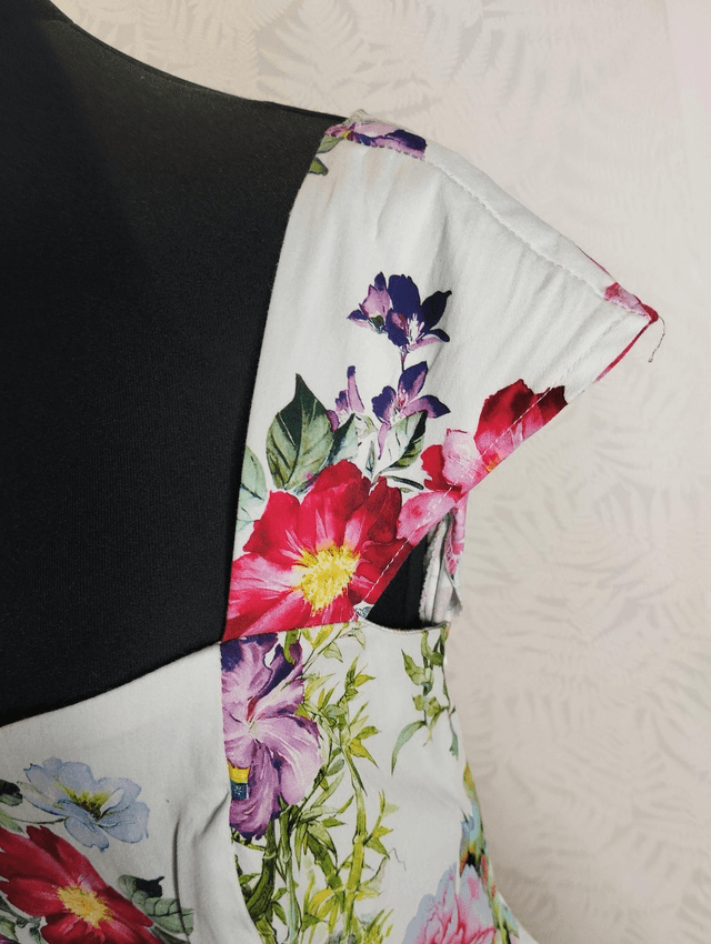 Robe Hearts & Roses Rose Paradise Swing T48