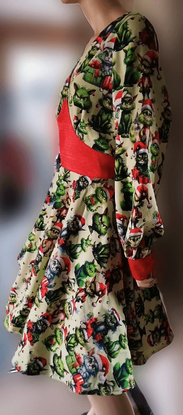 Robe Lysa Green Cats Christmas Grinch T42/48