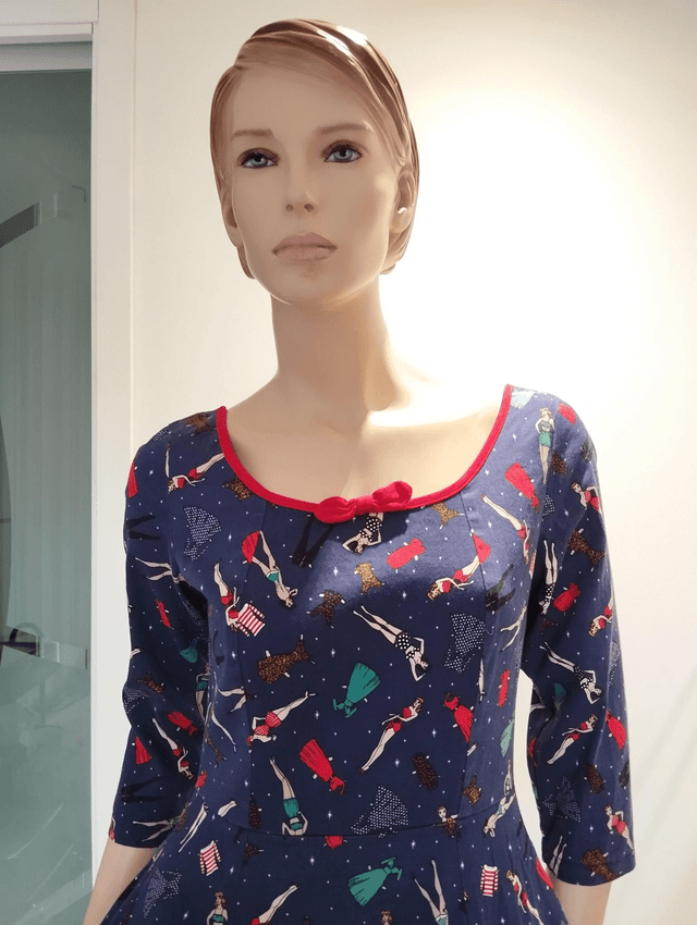 Robe Collectif Mainline Willow Paper Pin-up Doll T38/40