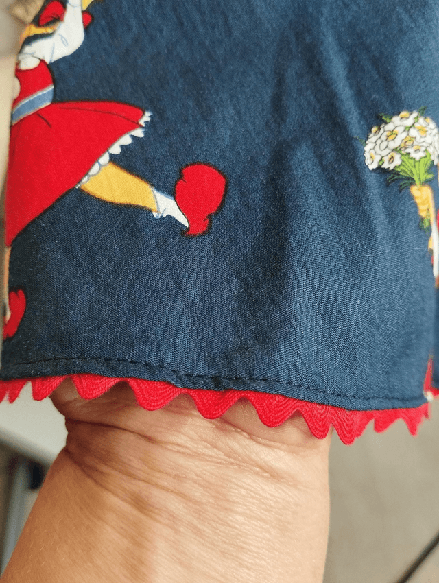 Jupe Modèle Le petit chaperon rouge T42