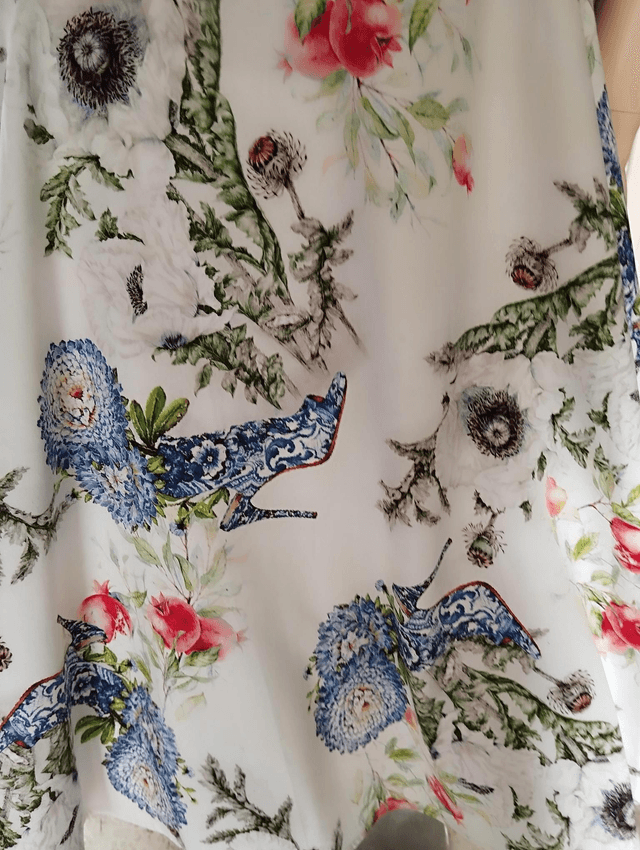 Robe Hearts &Roses Cinderella in White T46
