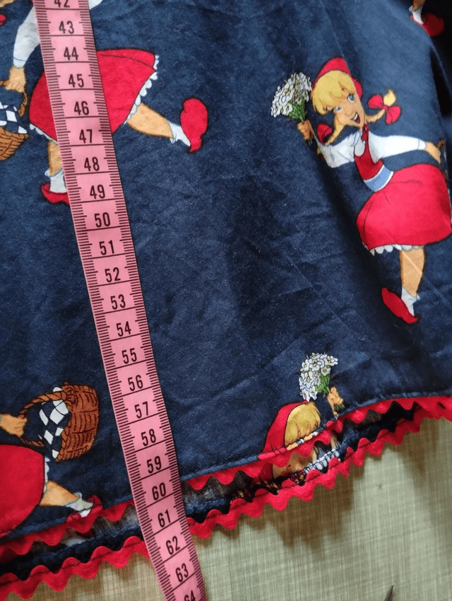 Jupe Modèle Le petit chaperon rouge T42