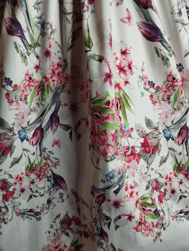 Robe Lindy Bop Audrey Watercolour Bouquet T44