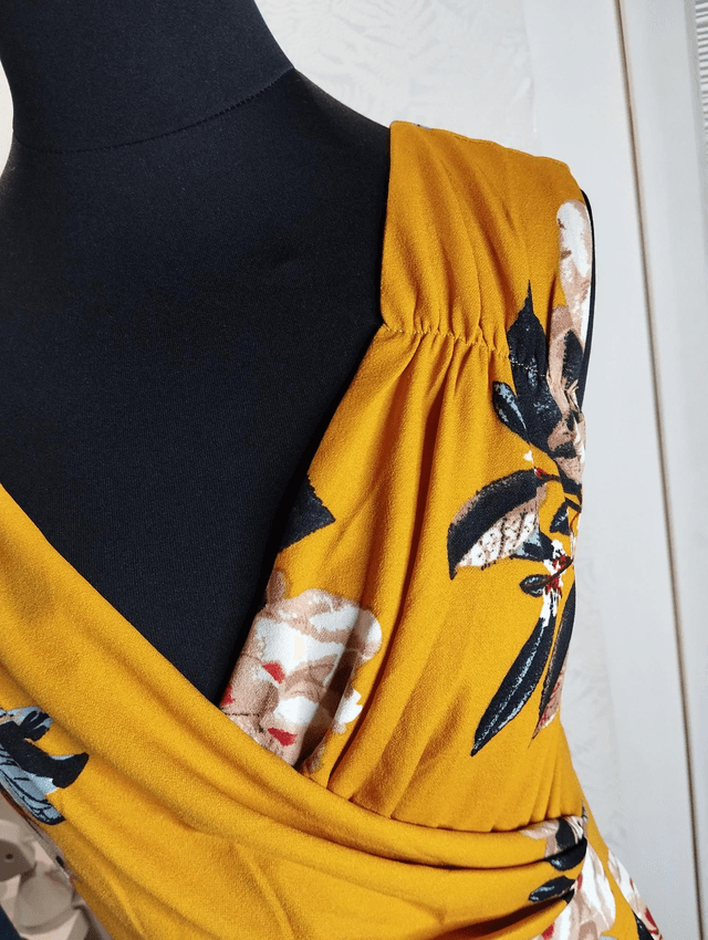 Robe Grace Karin Mustard Floral T46/50