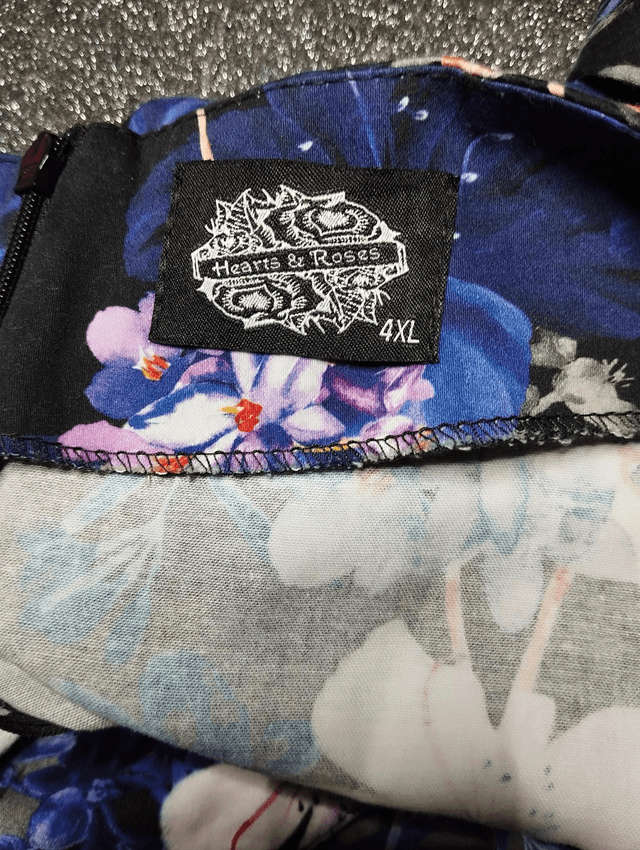 Robe Hearts&Roses Faye Floral 50's Swing Black Purple T44