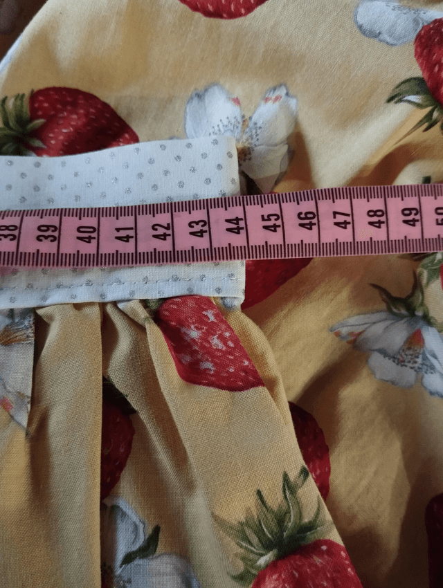 Jupe Modèle Strawberry T44